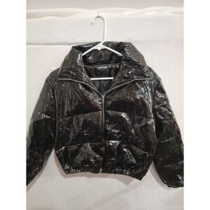 PrettyLittleThing Black Vinyl Puffer Jacket Cropped High Shine Wet Look Womens 6